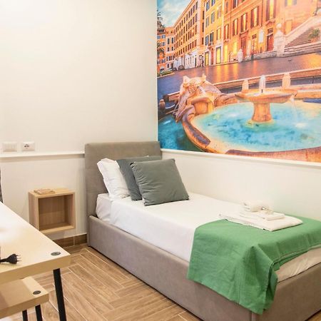 Susy'S Guest House - Room Spagna Рим Экстерьер фото